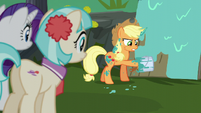 Applejack's hoof stuck in paint bucket S5E16