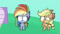 Applejack stopping herself PLS1E2b.png (488 KB)