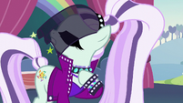 Countess Coloratura renounces her nickname S5E24