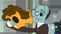 Sans Smirk removes Cheese Sandwich mask S9E14