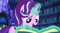 Starlight finds the Fiducia Compelus spell S6E21