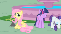 Fluttershy turns around to face Celestia.