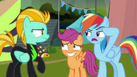 Rainbow "or should I say, lack of brains!" S8E20