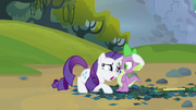 Rarity doing her part S3E9