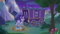 Starlight Glimmer waiting for Trixie to wake up S6E25