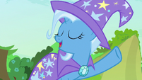 Trixie "marvel at the overwhelming talent" S7E17