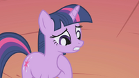 Twilight "can't stand to disappoint any of you" S1E03