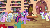 Twilight "thank the Cutie Mark Crusaders" S4E15