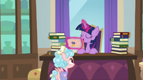 Twilight -my class is learning that- S8E25