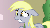 Derpy looking sad S7E15