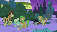 Pokerhooves collapses on the ground S9E17