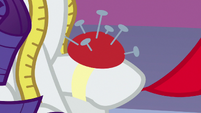 Rarity with a pincushion on her hoof S8E11