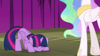Twilight lowers her head in deep shame S8E7
