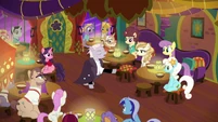 Zesty "nopony told you this place was acceptable!" S6E12