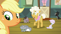 AJ and Goldie hear Apple Bloom behind S9E10