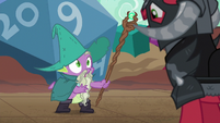 Spike appears as Garbunkle the wizard S6E17
