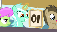 Lyra giving a 10 backwards S4E20