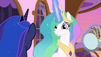 Princess Celestia throws Luna's pancakes away S7E10