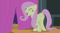 Fluttershy sings 'Something's in the air today' S4E14
