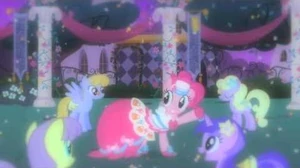 MLP_FiM_-_At_the_gala_(Danish)