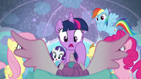 Dah! She's an Alicorn, what's the world coming to?! Quick hide before the bronies start to rage!