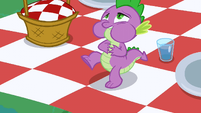 Spike incoming message S2E25