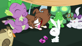 800px-Spike and pets happy S03E11.png