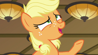 Applejack --easy as Granny's apple pie!-- S6E23