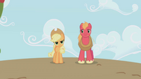 Applejack is determined S1E04