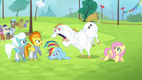 Bulk shouts at Rainbow Dash S4E10