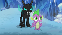 Thorax appears behind Spike S6E16