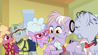 Dusty happily surprised to see Twilight S9E5