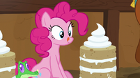 Pinkie Pie looks at yak cake and licks her lips S7E11