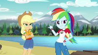 Rainbow Dash agreeing with Applejack EG4