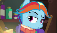 Snowdash raising an eyebrow S6E8