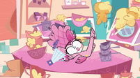 Pinkie Pie slips on another egg yolk PLS1E1a