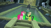 Pinkie and Daring Do at a chasm with no bridge S7E18