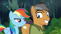 Rainbow and Quibble smile at each other S6E13