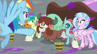 Rainbow threatens Young Six with punishment S8E16