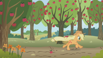 Applejack hears a stampede S1E04