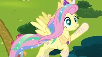 Fluttershy looks great as a princess
