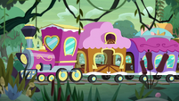 Friendship Express pulls into Hayseed Junction S9E22