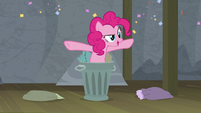 Pinkie -forget my regular party cannon!- S8E7