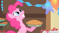 Pinkie Pie about to hit herself with a pie S1E22