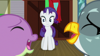 Rarity watching Spike and Gabby laugh together S9E19