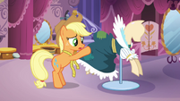 Applejack "it doesn't look like much" S03E13