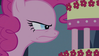 Pinkie Pie keeping a close eye on MMMM S2E24