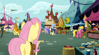 Pipsqueak in the marketplace S2E19