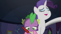 Rarity flipping her mane again S9E19