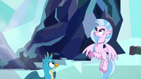 Silverstream turns back into Hippogriff S8E22